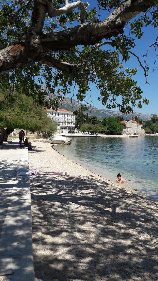 Apartmani Vitturi Kastela Luaran gambar