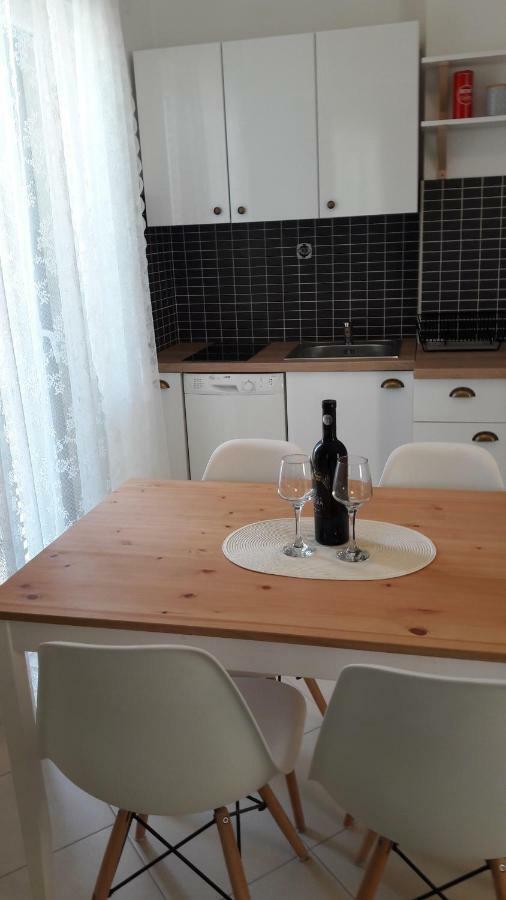 Apartmani Vitturi Kastela Luaran gambar